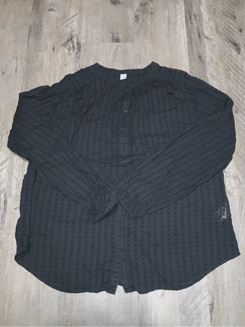 (Bin 28) Old Navy, Black Lightweight Button-Up Blouse, Size M